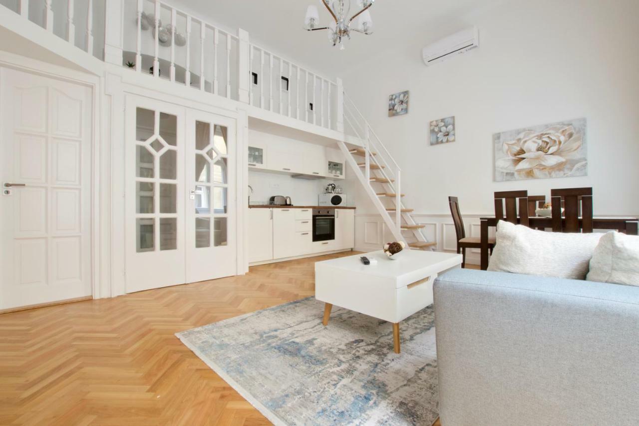 Luxury Apartment By Hi5 - Havas Street Budapest Bagian luar foto